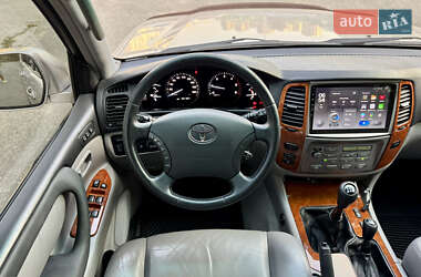 Внедорожник / Кроссовер Toyota Land Cruiser 2003 в 