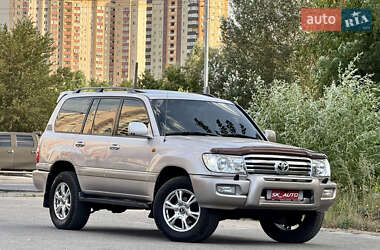 Внедорожник / Кроссовер Toyota Land Cruiser 2003 в 