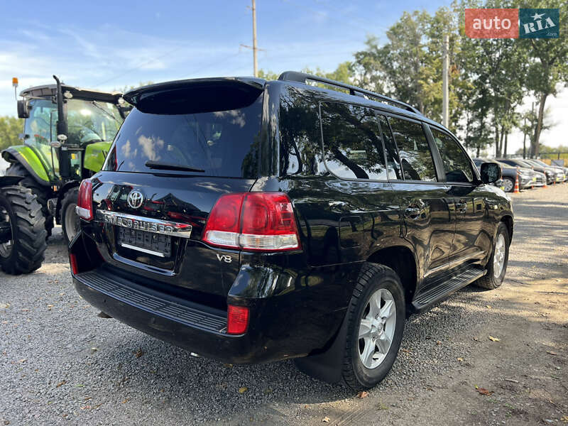 Внедорожник / Кроссовер Toyota Land Cruiser 2011 в Умани фото 5 Внедорожник / Кроссовер Toyota Land Cruiser 2011 в Умани