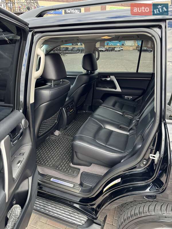 Внедорожник / Кроссовер Toyota Land Cruiser 2013 в Харькове