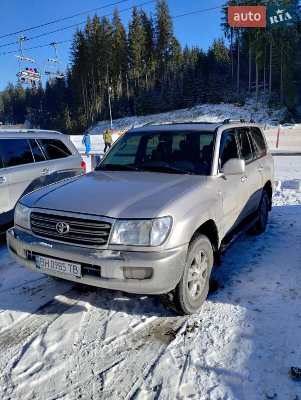Позашляховик / Кросовер Toyota Land Cruiser 2004 в Одесі