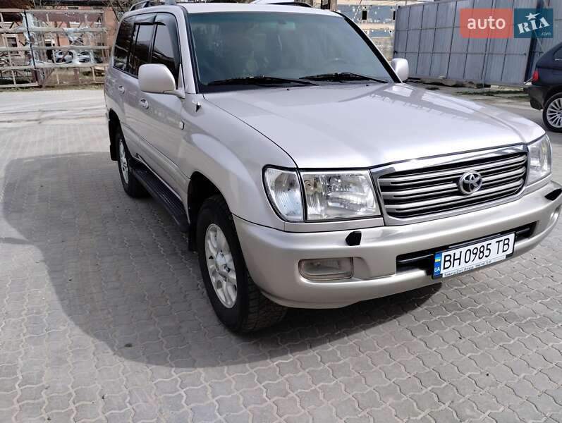 Позашляховик / Кросовер Toyota Land Cruiser 2004 в Одесі