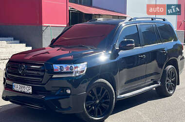Внедорожник / Кроссовер Toyota Land Cruiser 2007 в Киеве