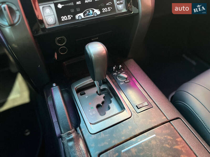 Внедорожник / Кроссовер Toyota Land Cruiser 2007 в Киеве