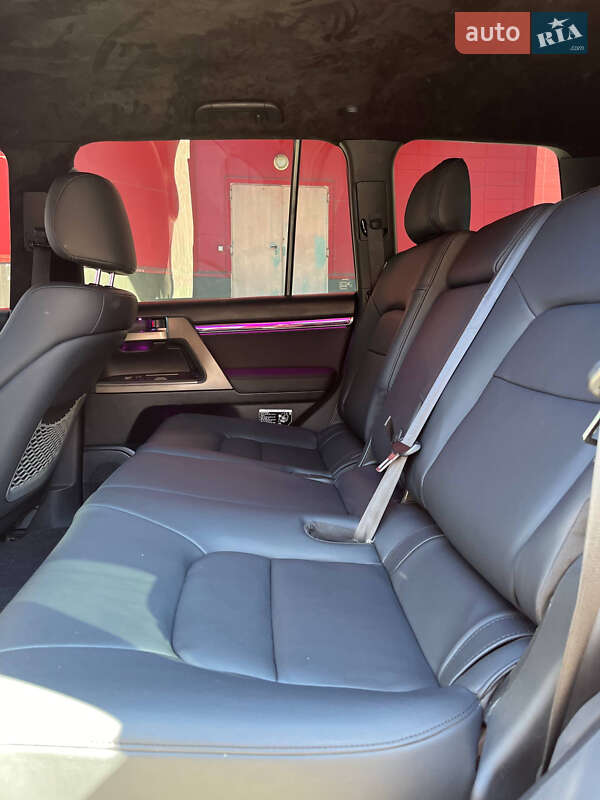 Внедорожник / Кроссовер Toyota Land Cruiser 2007 в Киеве