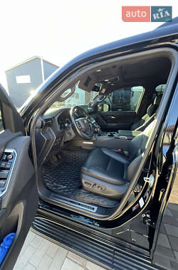 Внедорожник / Кроссовер Toyota Land Cruiser 2022 в  фото 16 Внедорожник / Кроссовер Toyota Land Cruiser 2022 в