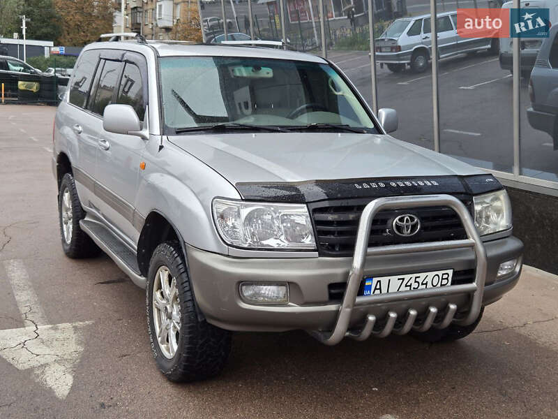 Toyota Land Cruiser 2006