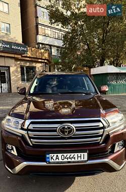 Позашляховик / Кросовер Toyota Land Cruiser 2016 в Тернополі