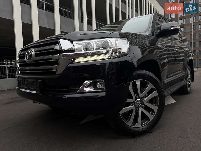 Внедорожник / Кроссовер Toyota Land Cruiser 2020 в Киеве фото 53 Внедорожник / Кроссовер Toyota Land Cruiser 2020 в Киеве