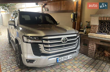 Внедорожник / Кроссовер Toyota Land Cruiser 2011 в 