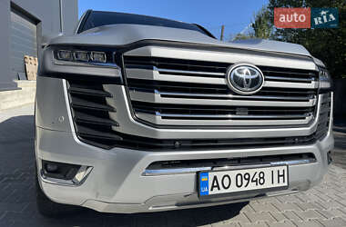 Внедорожник / Кроссовер Toyota Land Cruiser 2011 в 