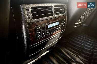Внедорожник / Кроссовер Toyota Land Cruiser 2011 в 