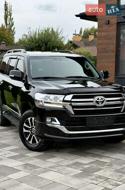 Toyota Land Cruiser 2020