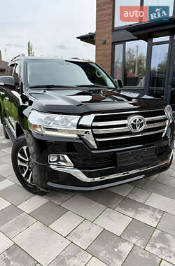 Внедорожник / Кроссовер Toyota Land Cruiser 2020 в 