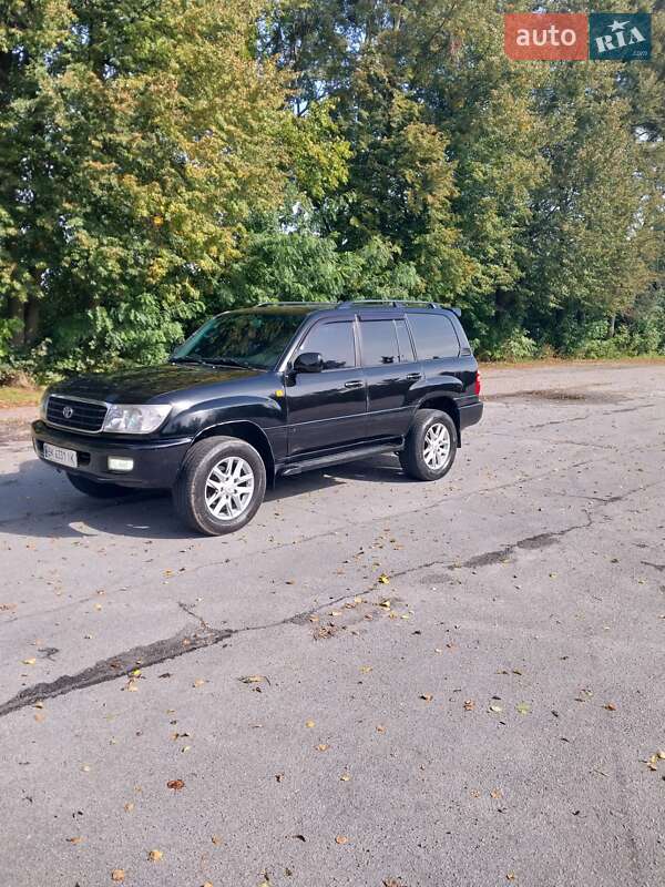 Внедорожник / Кроссовер Toyota Land Cruiser 2001 в 