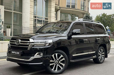 Позашляховик / Кросовер Toyota Land Cruiser 2019 в Києві