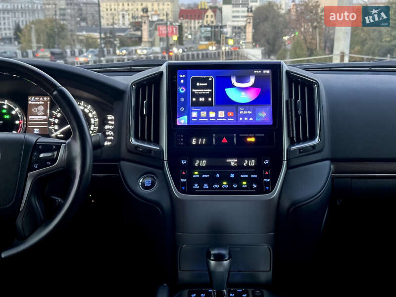 Внедорожник / Кроссовер Toyota Land Cruiser 2016 в Харькове