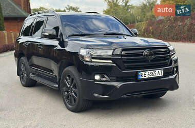 Внедорожник / Кроссовер Toyota Land Cruiser 2017 в Днепре