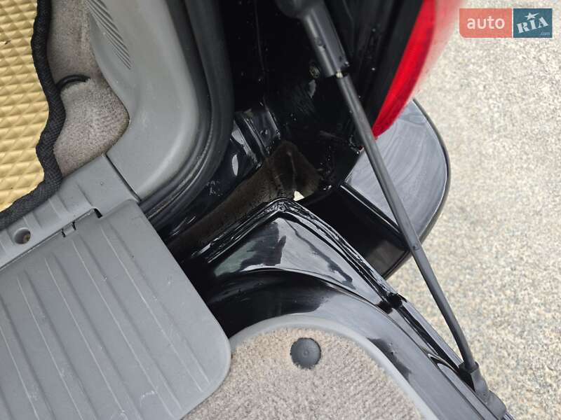 Позашляховик / Кросовер Toyota Land Cruiser 2004 в Малині