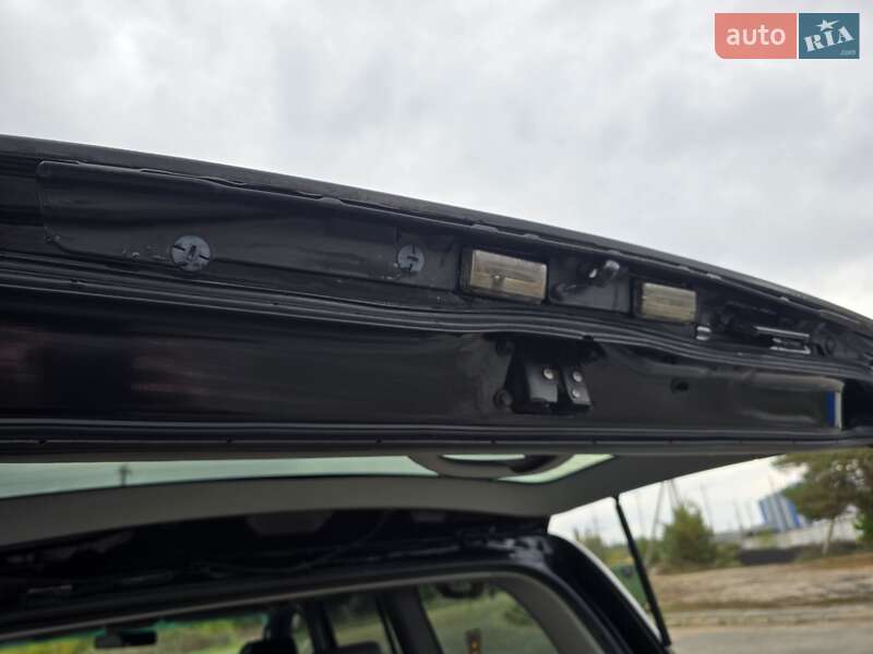 Позашляховик / Кросовер Toyota Land Cruiser 2004 в Малині