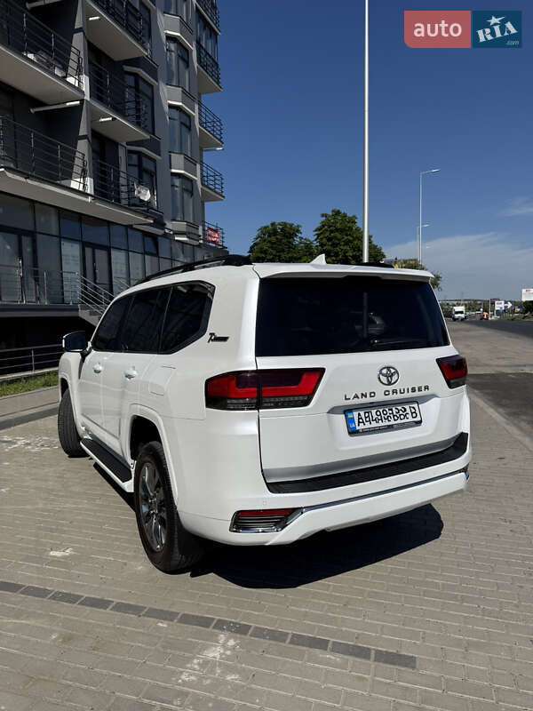 Внедорожник / Кроссовер Toyota Land Cruiser 2021 в Ивано-Франковске