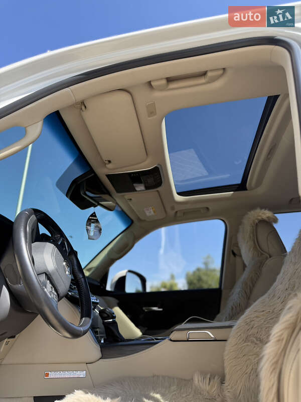 Внедорожник / Кроссовер Toyota Land Cruiser 2021 в Ивано-Франковске
