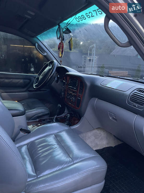 Внедорожник / Кроссовер Toyota Land Cruiser 2002 в Рахове фото 7 Внедорожник / Кроссовер Toyota Land Cruiser 2002 в Рахове