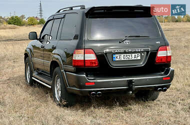 Внедорожник / Кроссовер Toyota Land Cruiser 2006 в Павлограде