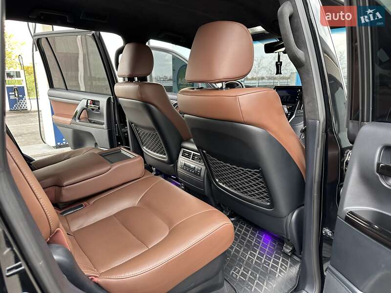 Позашляховик / Кросовер Toyota Land Cruiser 2020 в Дніпрі