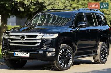 Внедорожник / Кроссовер Toyota Land Cruiser 2023 в Киеве