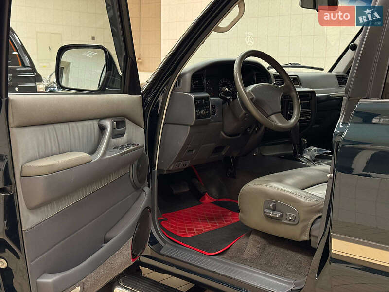 Внедорожник / Кроссовер Toyota Land Cruiser 1992 в Киеве
