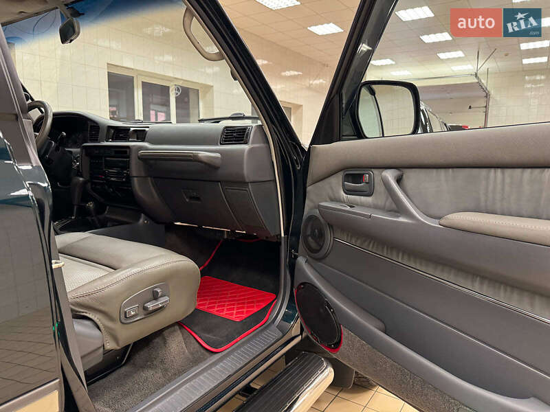 Внедорожник / Кроссовер Toyota Land Cruiser 1992 в Киеве