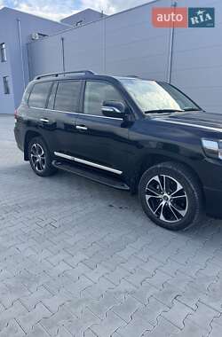 Toyota Land Cruiser 2020