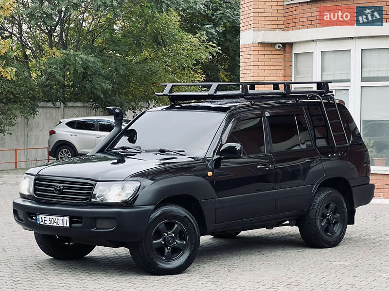 Toyota Land Cruiser 2002