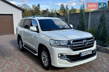 Внедорожник / Кроссовер Toyota Land Cruiser 2017 в Киеве