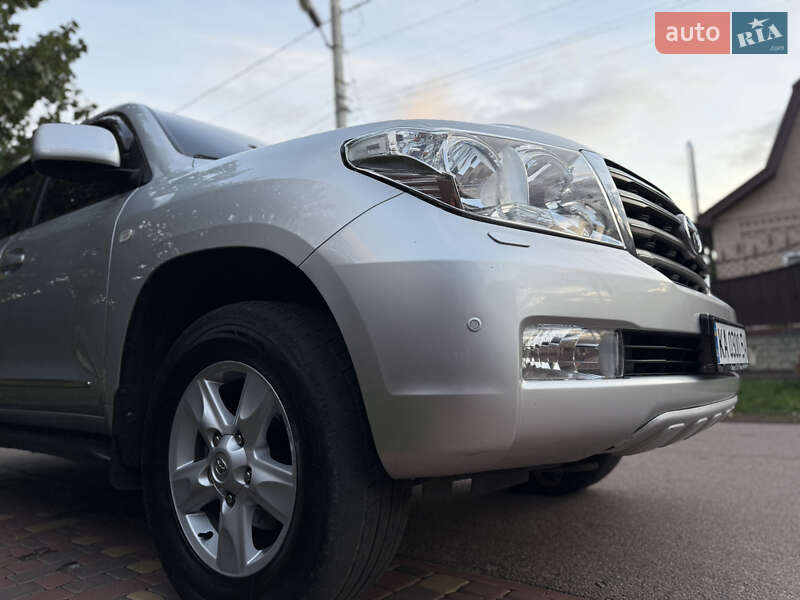 Внедорожник / Кроссовер Toyota Land Cruiser 2011 в Борисполе фото 75 Внедорожник / Кроссовер Toyota Land Cruiser 2011 в Борисполе