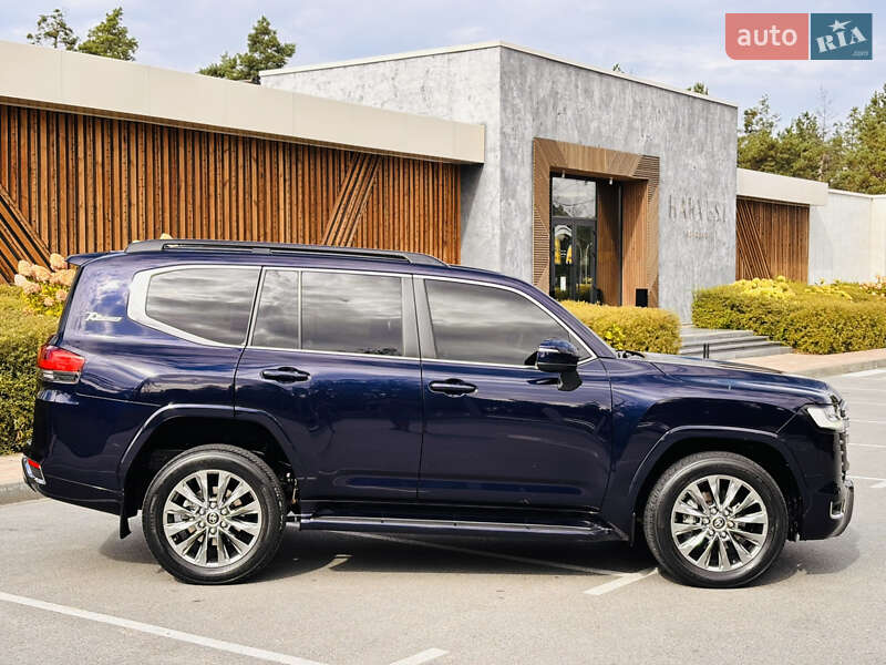 Внедорожник / Кроссовер Toyota Land Cruiser 2021 в Киеве