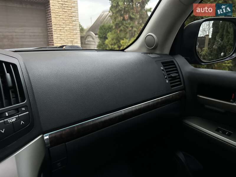 Внедорожник / Кроссовер Toyota Land Cruiser 2007 в Ахтырке фото 57 Внедорожник / Кроссовер Toyota Land Cruiser 2007 в Ахтырке