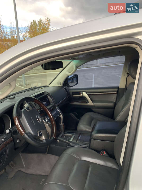 Внедорожник / Кроссовер Toyota Land Cruiser 2008 в Харькове