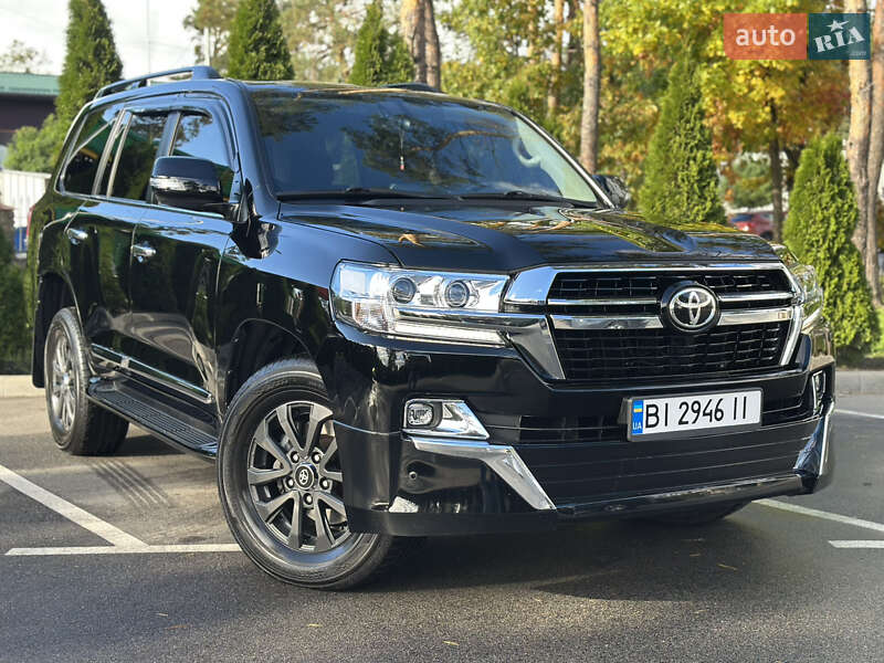 Внедорожник / Кроссовер Toyota Land Cruiser 2019 в Киеве