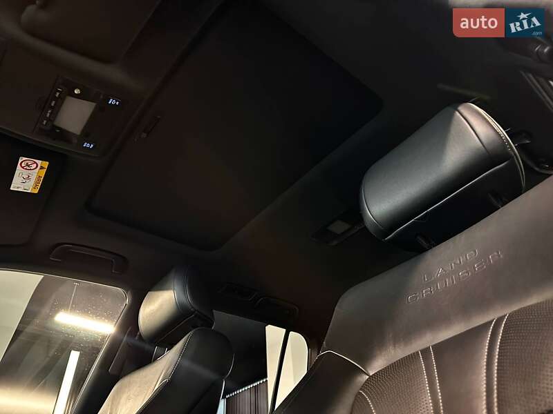 Позашляховик / Кросовер Toyota Land Cruiser 2020 в Львові
