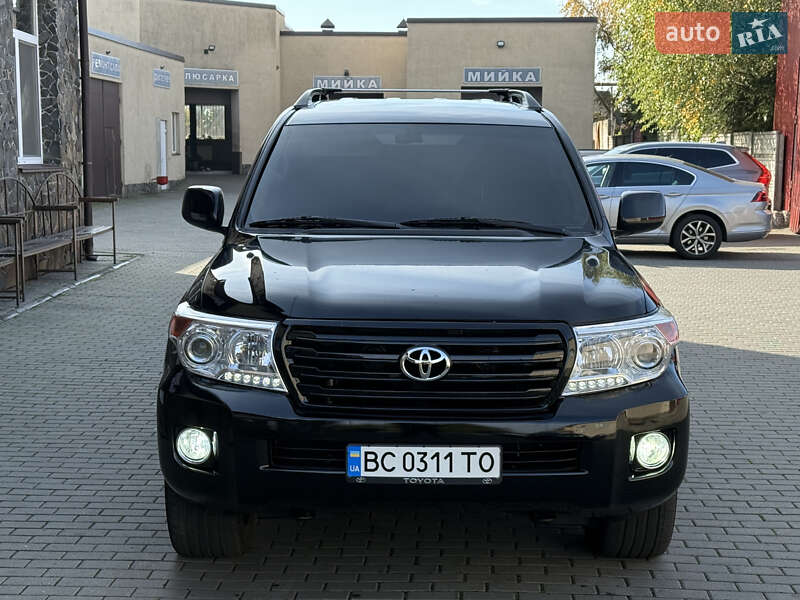Внедорожник / Кроссовер Toyota Land Cruiser 2008 в Владимире