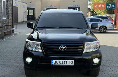 Внедорожник / Кроссовер Toyota Land Cruiser 2008 в 
