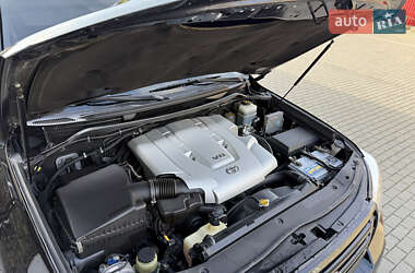 Внедорожник / Кроссовер Toyota Land Cruiser 2008 в 
