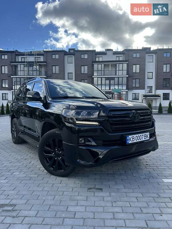 Позашляховик / Кросовер Toyota Land Cruiser 2017 в Вінниці