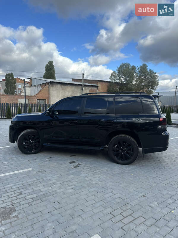 Позашляховик / Кросовер Toyota Land Cruiser 2017 в Вінниці
