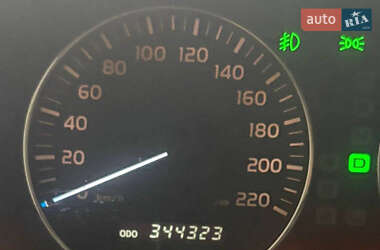Внедорожник / Кроссовер Toyota Land Cruiser 2003 в 