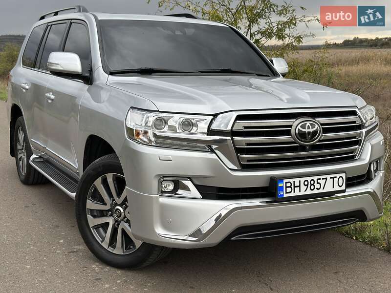 Внедорожник / Кроссовер Toyota Land Cruiser 2016 в Одессе фото 4 Внедорожник / Кроссовер Toyota Land Cruiser 2016 в Одессе