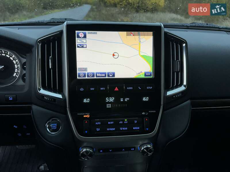 Внедорожник / Кроссовер Toyota Land Cruiser 2016 в Одессе фото 57 Внедорожник / Кроссовер Toyota Land Cruiser 2016 в Одессе