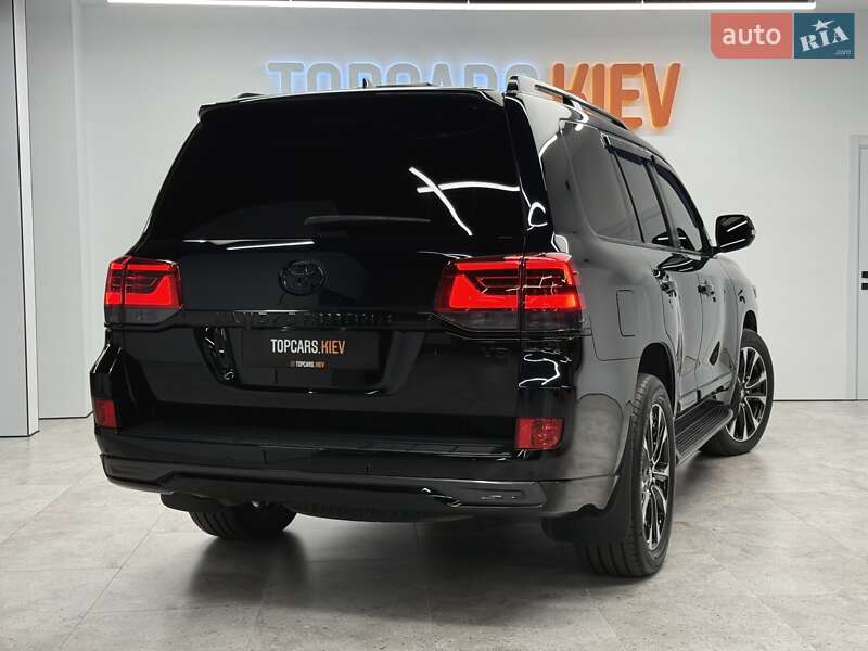 Внедорожник / Кроссовер Toyota Land Cruiser 2018 в Киеве фото 10 Внедорожник / Кроссовер Toyota Land Cruiser 2018 в Киеве